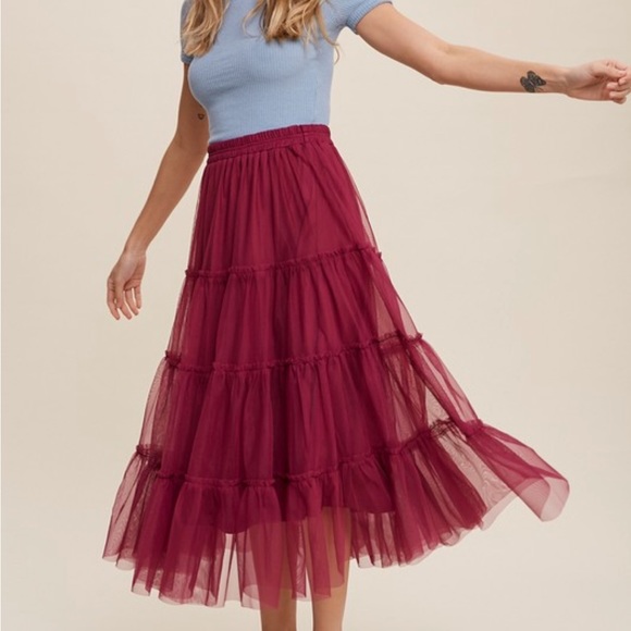 Flouncy Tiered Mesh Skirt in Maroon Berry - Picture 5 of 17